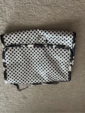 Black and White Polka Dot Women’s Crossbody Bag
